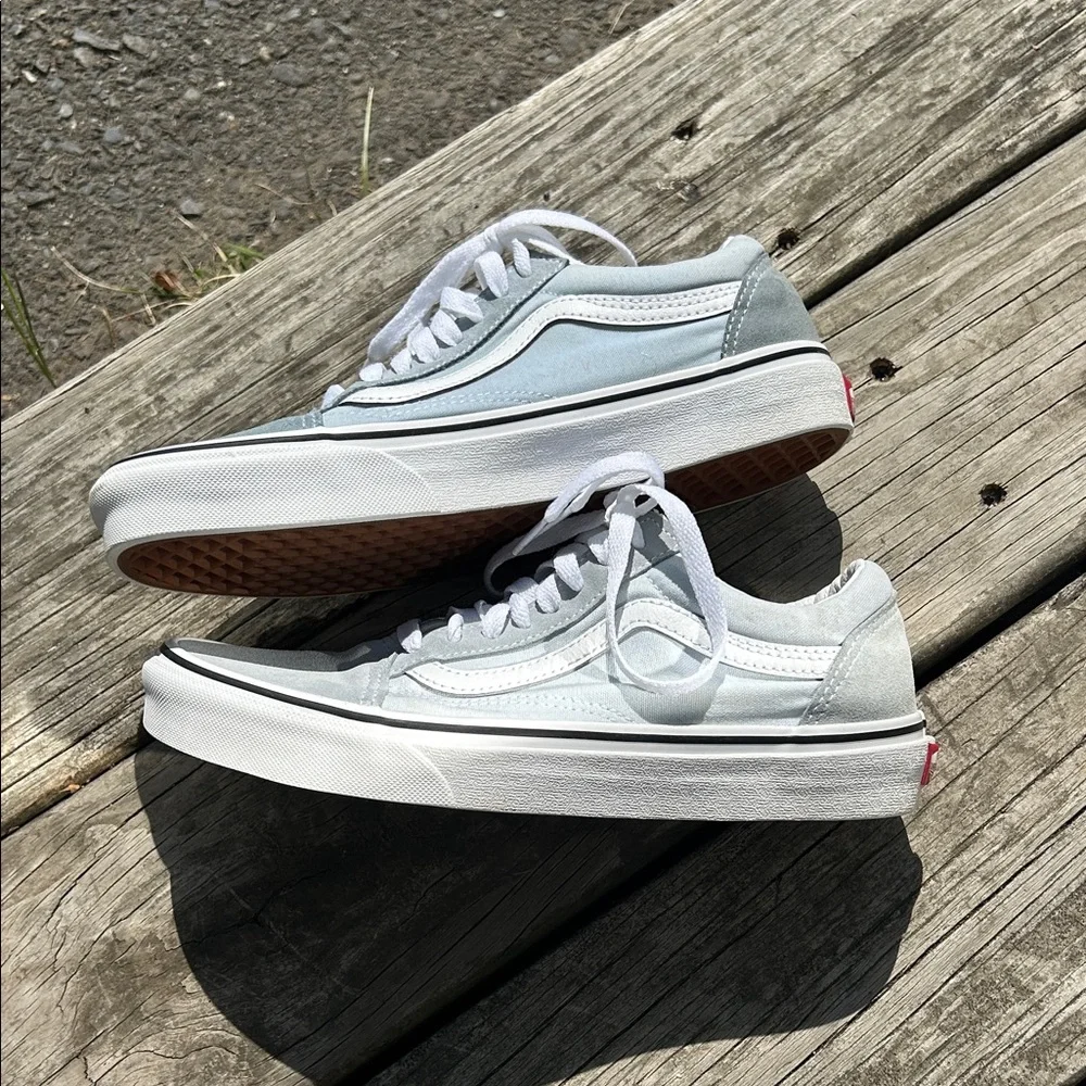 Vans Sneakers - Picture 1 of 7